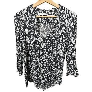 Monday Fun Size Large 100% Rayon Women's V Neck G 3/4 Sleeve Top